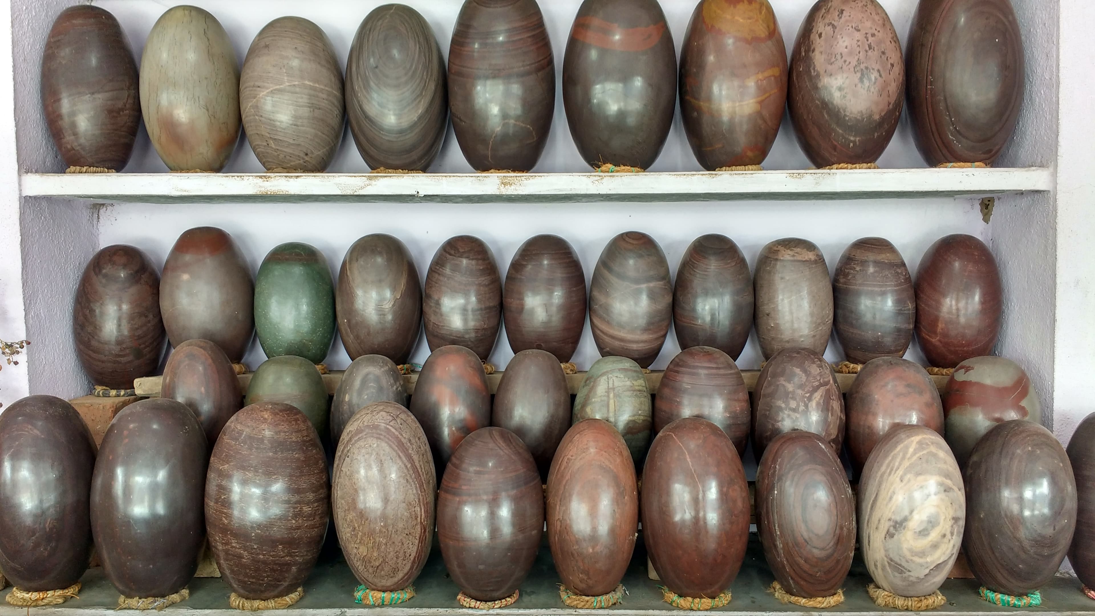 Narmadeshwar Shivling Medium — 3 Inch